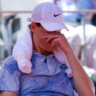 French Open - | Press reviews of the drama surrounding Jannik Sinner: | ...