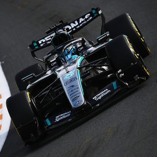 Russell firma su tercera 'minipole' del año y saldrá primero; desastre de Alonso y Sainz