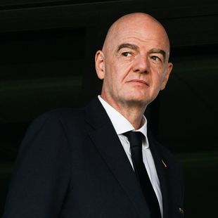 UEFA erhöht Druck auf FIFA-Präsident Gianni Infantino - Europäische ...