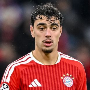 Personnel update at FC Bayern before the match against Freiburg: Neuer and ...