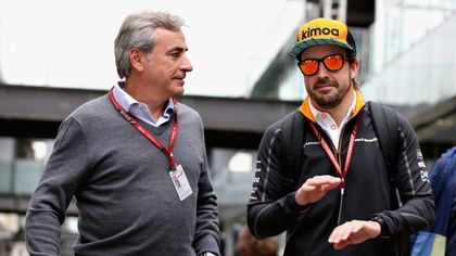 Carlos Sainz: "Para Alonso, el Dakar va a ser una película muy diferente"