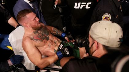 Lovitură pentru UFC! Dana White a dezvăluit cât va lipsi Conor McGregor după accidentarea groaznică