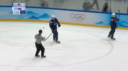 Hockey hielo (H) | ¡Duele solo con verlo! Tremendo golpe fortuito en el rostro
