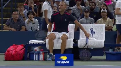 US Open | Daniel Evans noemt zichzelf een 'pussy' en krijgt een waarschuwing