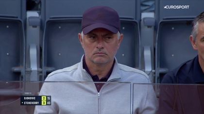 Plutselig dukker Roma-sjefen opp på tenniskamp