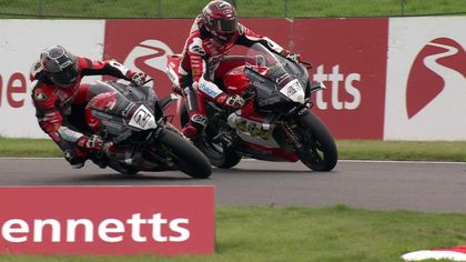 Irwin fends off Bridewell and Jackson to take victory in Sprint race at Oulton Park