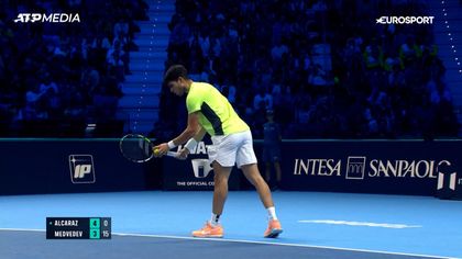 Alcaraz pokonał Miedwiediewa w ATP Finals