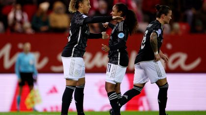 Champions League | Ajax-vrouwen pakken belangrijk punt in lastig duel uit bij Bayern München