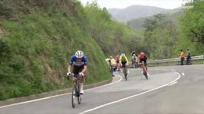 El ataque de Juan Ayuso junto a Carlos Rodríguez en un momento soñado para el ciclismo español