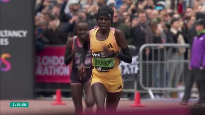 London marathon | Olympisch kampioene Peres Jepchirchir loopt snelste tijd ooit ‘women only’