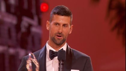 Djokovic è lo sportivo dell'anno ai Laureus Awards: il suo discorso