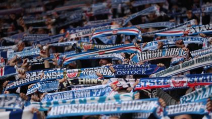 Auf St. Pauli: Nur Dixi-Klos für Rostock-Fans
