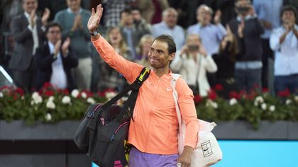 Emosjonell Nadal utslått i Madrid – spøkte med utsatt pensjonisttilværelse
