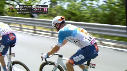 Jakobsen odpada od stawki na głównym podjeździe 5. etapu Giro d'Italia