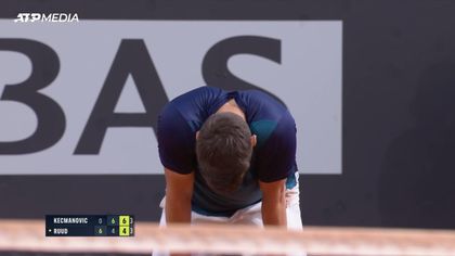Watch highlights as Kecmanovic shocks Ruud at Italian Open