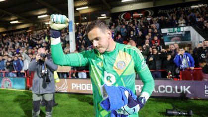 Leicester need penalties to defeat fourth-tier Walsall, Aston Villa squeeze through