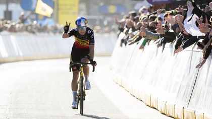 ‘It doesn’t surprise me at all’ – Wiggins says Van Aert is on ‘another level’ after Omloop success