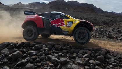 Dakar wird zum Zweikampf: Sainz und Loeb im Clinch um die Krone