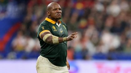 "Razzismo verso un bianco": l'accusa a Mbonambi scuote il rugby