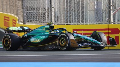 Ilusionante inicio de Alonso en Arabia Saudí: Segundo y pegado a Verstappen