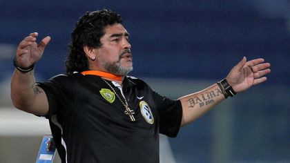 Românul care l-a bătut cu 5-0 pe Maradona a povestit dialogul avut după meci: "Asta m-a întrebat"