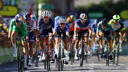 Tour de France Stage 15 highlights: Philipsen pips Van Aert to victory in sprint finish