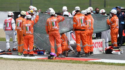 Conmoción en Moto3: Dupasquier, muy grave tras un accidente