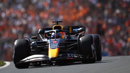 'Pole' de Verstappen en su casa por 21 milésimas con Sainz tercero y Alonso fuera en la Q2