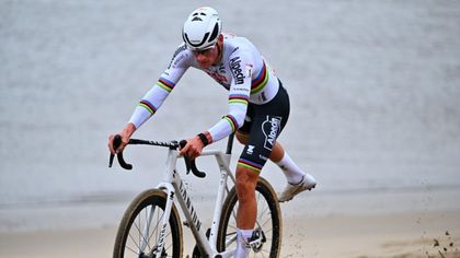 Mathieu Van Der Poel nu se simte imbatabil în ciclocros! Olandezul, discurs superb despre Van Aert