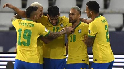Neymar gólpasszal járult hozzá Brazília döntőbe jutásához