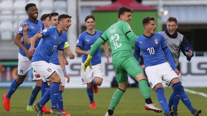 L'Italia Under 17 non si ferma più: 4-1 alla Spagna, ai quarti c'è il Portogallo
