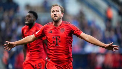 Bayern put on five-star showing to down Bochum