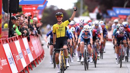 ‘Job done!’ – Visma-Lease a Bike lead Vos to Stage 3 victory