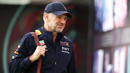 Bombazo confirmado: Adrian Newey abandona Red Bull en 2025 y puede ir a Aston Martin o Ferrari