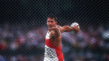 Olympia-Geschichte(n): Riedel krönt sich 1996 zum Olympiasieger
