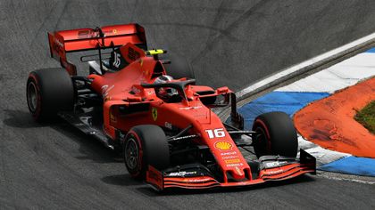 Leclerc domina le terze libere davanti a Verstappen e Vettel