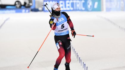 Christiansen wins Biathlon pursuit as French women scoop relay