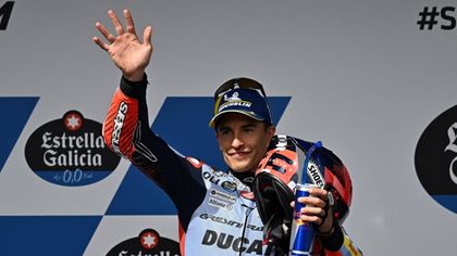 Marc Márquez vuelve a lo más alto en Jerez para firmar su primera 'pole' de la temporada
