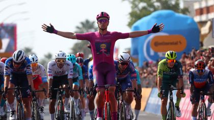 Milan powers home to take second win of Giro with thrilling Stage 11 sprint
