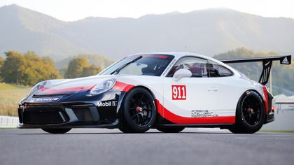 Presentata la nuova 911 GT3 Cup per il 2018