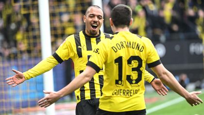 Bundesliga | Donyell Malen schittert in bizarre puntendeling van Dortmund