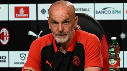 Pioli: "Io al Napoli? Non parlo con altri club finché sono al Milan"