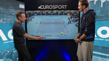 Masterclass with Medvedev: Are opponents afraid of his backhand?