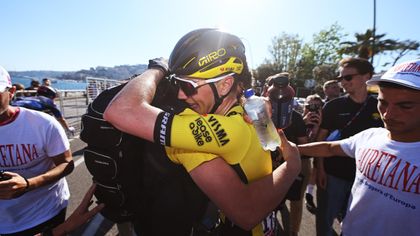 Giro d'Italia | Traksel lyrisch over Van Dijke - "Zonder hem was het Kooij niet gelukt"