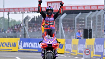 Martin holds off Marquez and Bagnaia to claim victory in Grand Prix de France