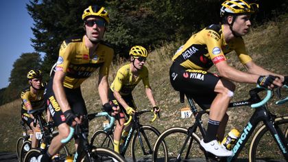 Highlights of thrilling Stage 15 as Pogacar and Roglic dominate and Bernal crumbles