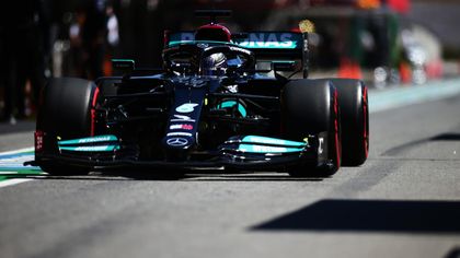 Hamilton on top in Portuguese GP practice