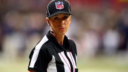 Sarah Thomas será la primera mujer en arbitrar la Super Bowl