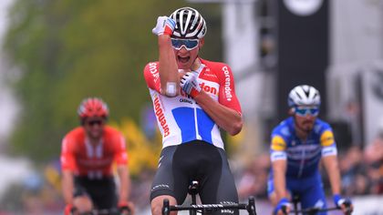 Van der Poel continues fine form with thrilling Brabantse Pijl victory