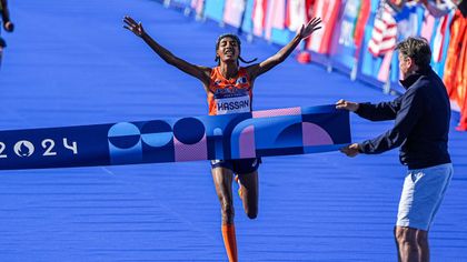 'Almost a clash, elbows out!' - Hassan breaks clear of Assefa in brilliant finish to marathon
